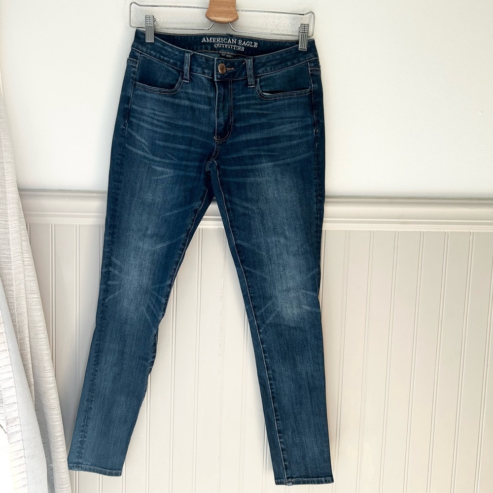 American Eagle Outfitters Size 6 Jegging Dark Blue Stretch Skinny Jeans